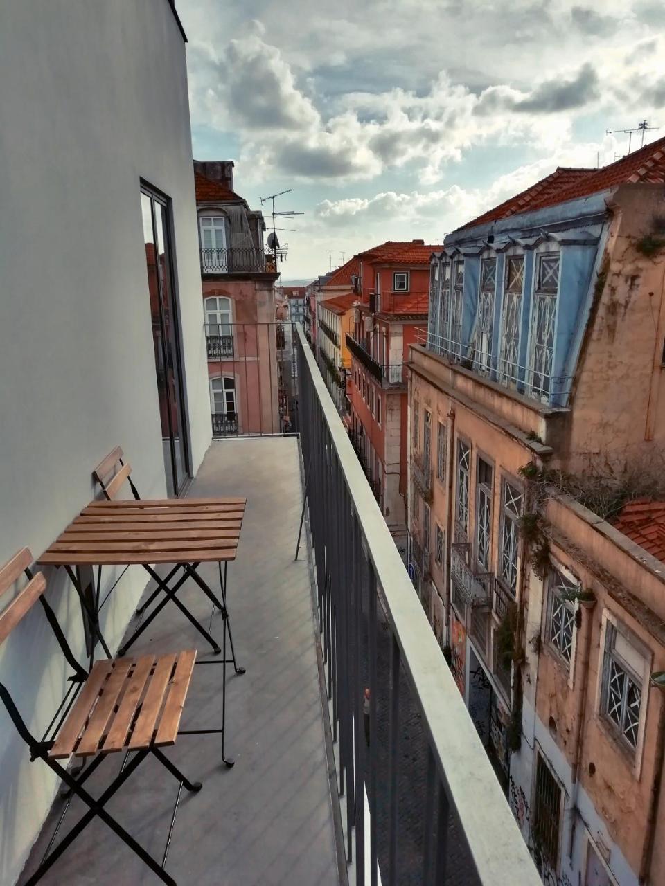 Raw Culture Art & Lofts Bairro Alto Aparthotel Lisbon Exterior photo